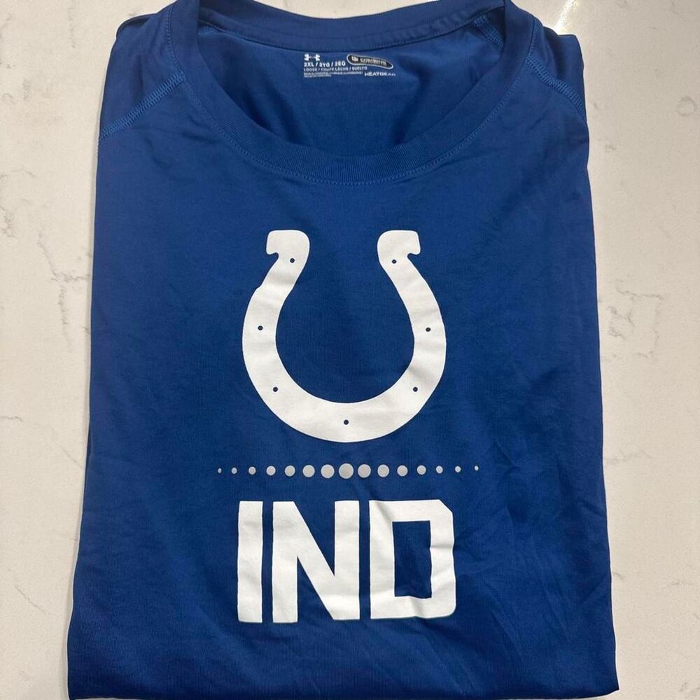 Under-armour Men's Blue T-shirt